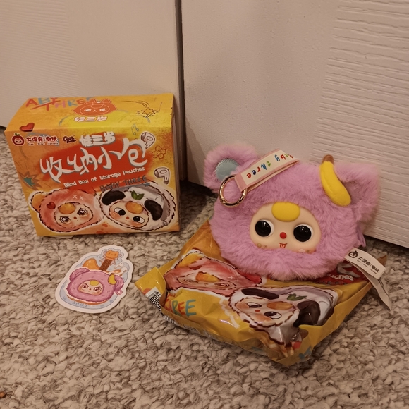 NEW Baby Three Storage Pouch Purple Monkey Plush Keychain w/ Box & Card - Picture 13 of 13